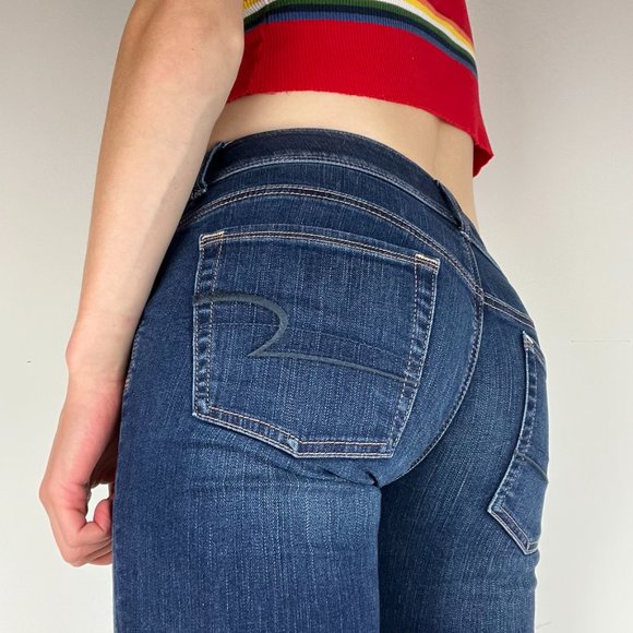 NEW American Eagle Low Rise Flare Jeans - Dark Wash - Size 0 - Picture 7 of 8